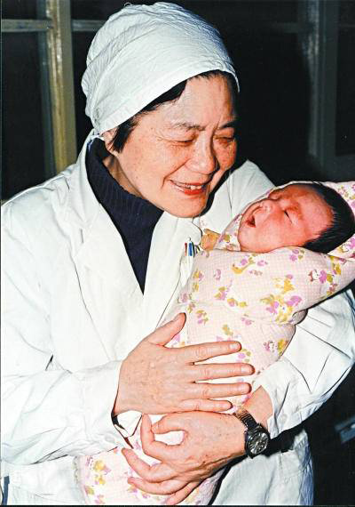 历史的今天9月2日，赋予“神州试管婴儿之母”的张丽珠教授去世